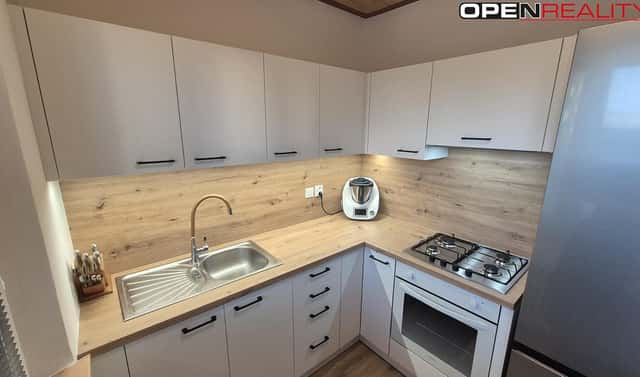 Prodej bytu 2+1 56 m², Družstevní čtvrť, Hodonín