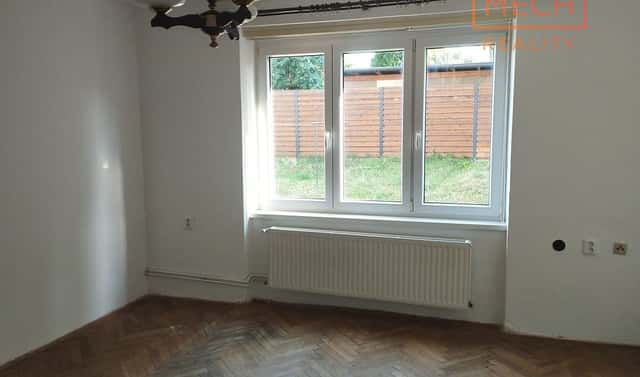 Pronájem bytu 2+1 78 m², Nádražní, Pacov, okres Pelhřimov