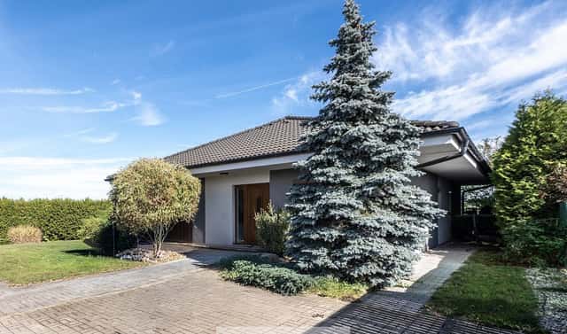 Prodej domu 115 m² s pozemkem 727 m², Fíkova, Herink, okres Praha-východ