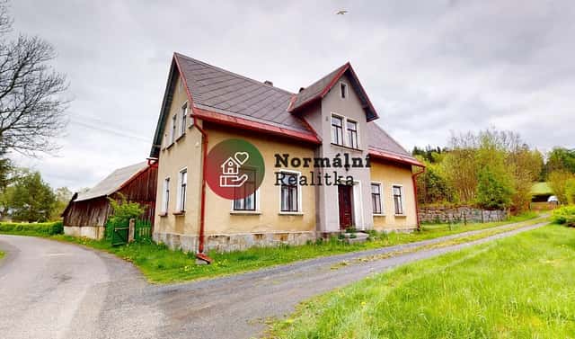 Prodej domu 176 m² s pozemkem 1 213 m², Lipová, okres Děčín