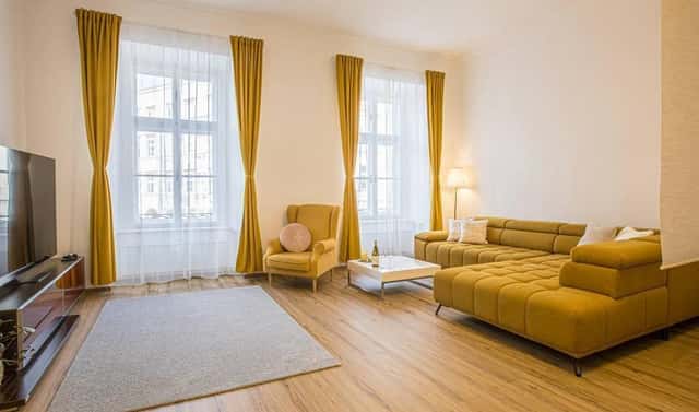 Prodej bytu 2+1 100 m², nám. Míru, Jindřichův Hradec – Jindřichův Hradec I