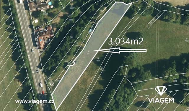 Prodej pole 3 034 m², Vsetín