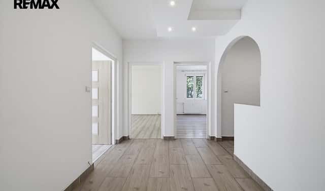 Prodej bytu 4+1 77 m², Kamenná, Chomutov