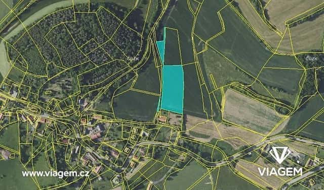 Prodej pole 4 376 m², Bystřice, okres Benešov