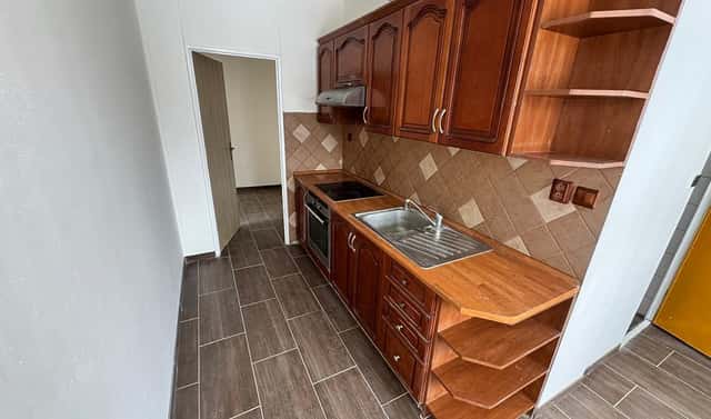 Pronájem bytu 3+1 75 m², Mikulášovice, okres Děčín