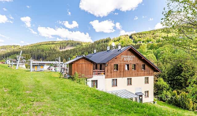 Prodej ubytovacího objektu 844 m², Na stráni, Vrchlabí – Hořejší Vrchlabí, okres Trutnov