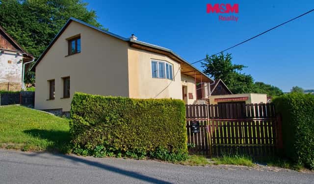 Prodej domu 100 m² s pozemkem 397 m², Pod Dubovcem, Valašské Klobouky, okres Zlín