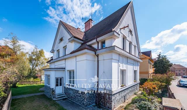 Prodej domu 216 m² s pozemkem 1 160 m², Máchova, Chlumec nad Cidlinou – Chlumec nad Cidlinou IV, okres Hradec Králové