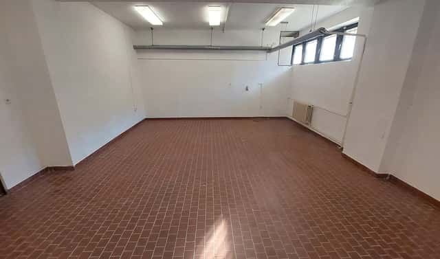 Pronájem skladovacích prostor 27 m², Znojmo