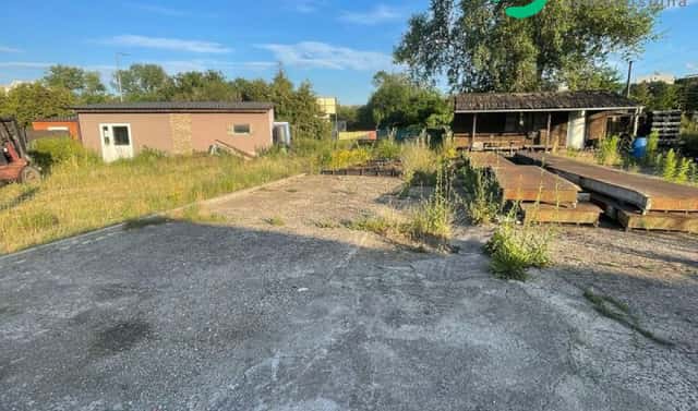 Prodej komerčního pozemku 1 700 m², Obrnice, okres Most