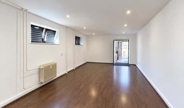 Pronájem kanceláře 32 m², Na Rybníčku, Opava – Předměstí