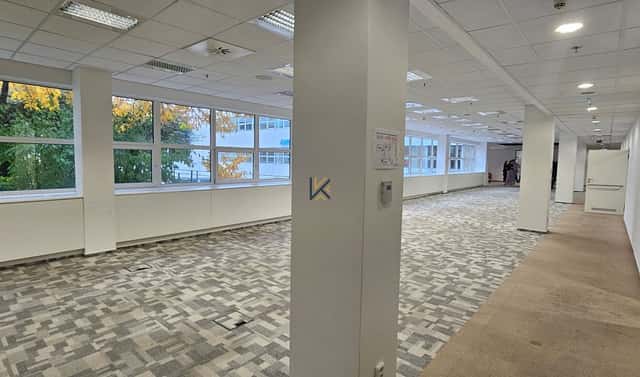 Pronájem kanceláře 2 344 m², Radlická, Praha 5 – Smíchov
