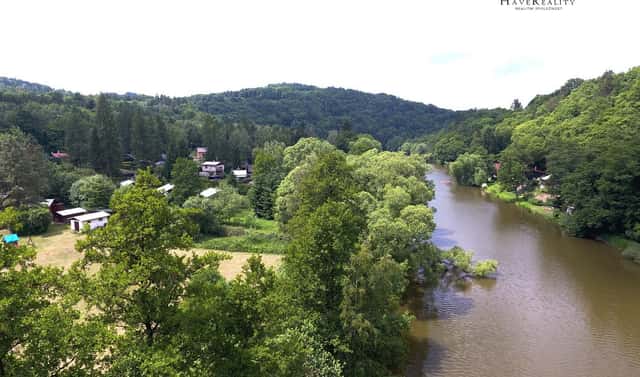 Prodej stavebního pozemku 9 312 m², Sázava, okres Benešov