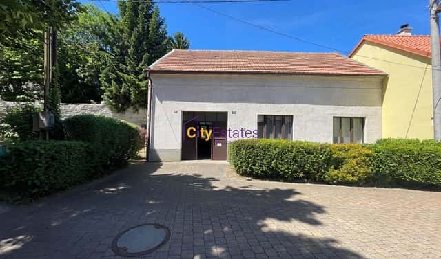 Prodej domu 100 m² s pozemkem 342 m², nám. Pod Martinem, Kostelec nad Labem, okres Mělník