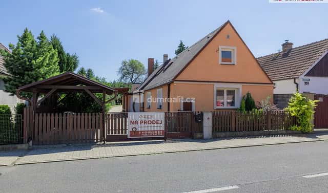Prodej domu 130 m² s pozemkem 1 798 m², Nepomyšl, okres Louny
