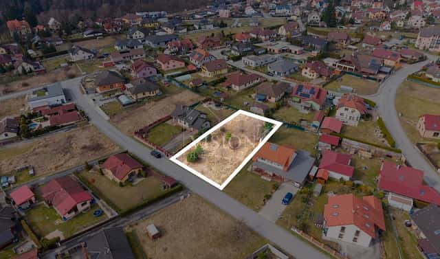 Prodej stavebního pozemku 1 103 m², Planá nad Lužnicí, okres Tábor