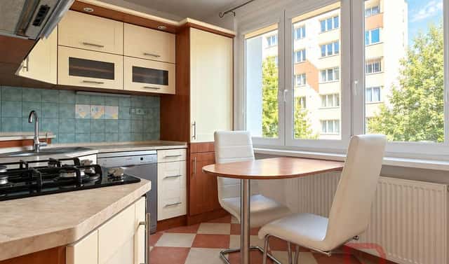 Pronájem bytu 3+1 59 m², Slavíčkova, Sokolov