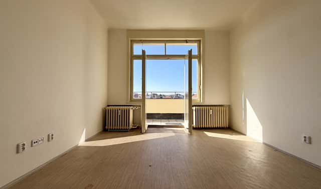 Pronájem bytu 1+1 34 m², Goethova, Plzeň – Jižní Předměstí, okres Plzeň-město