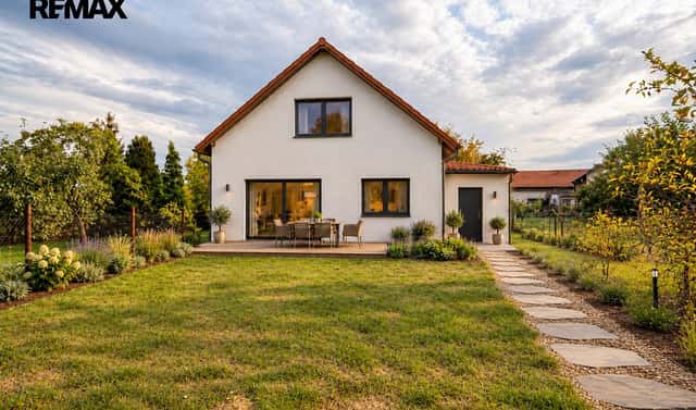 Prodej stavebního pozemku 905 m², Tyršova, Týnec nad Labem, okres Kolín
