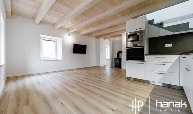 Pronájem bytu 3+kk 85 m², Přerovská, Velký Újezd, okres Olomouc