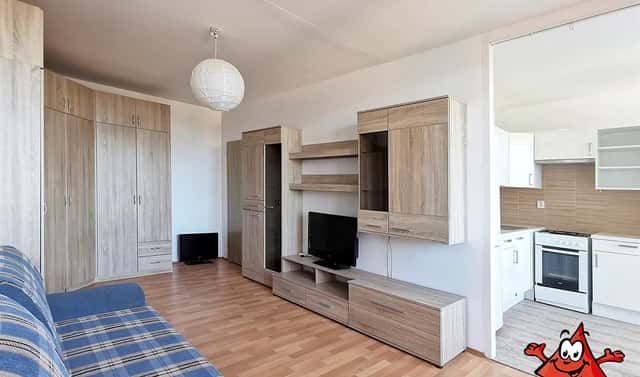 Pronájem bytu 3+1 66 m², Famfulíkova, Praha 8 – Kobylisy