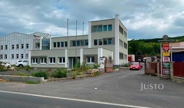 Pronájem obchodních prostor 73 m², Pražská, Teplice