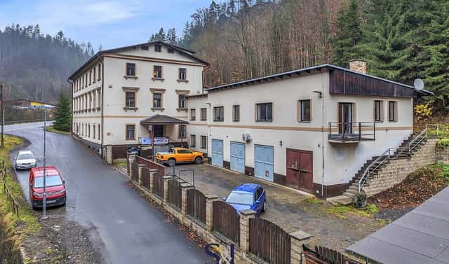 Prodej výrobních prostor 2 098 m², Železný Brod, okres Jablonec nad Nisou