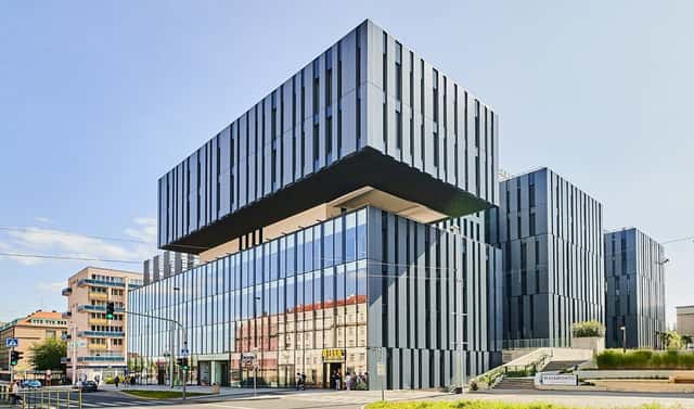 Pronájem kanceláře 844 m², Praha 6