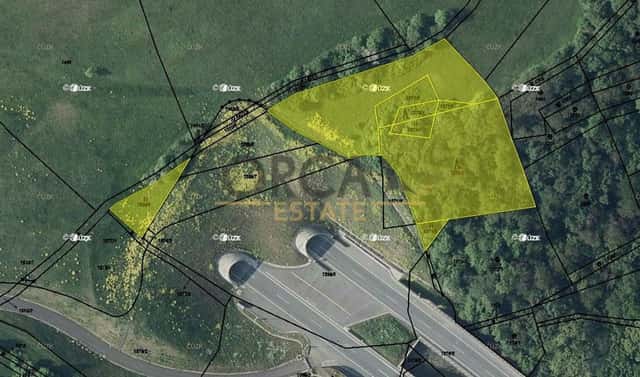 Prodej komerčního pozemku 5 155 m², Prackovice nad Labem, okres Litoměřice