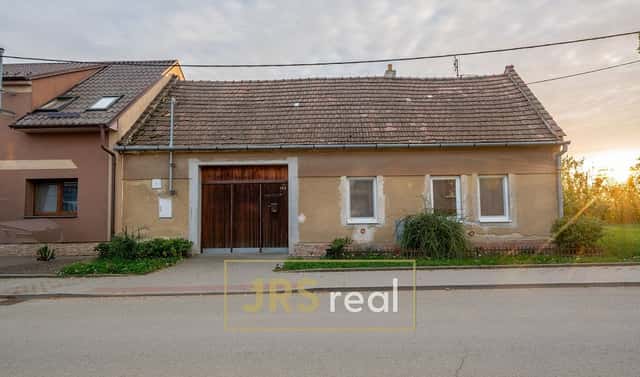 Prodej domu 100 m² s pozemkem 775 m², Vnorovy, okres Hodonín
