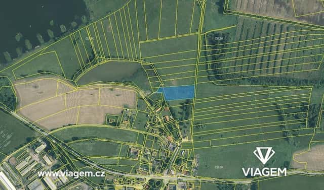 Prodej pole 2 242 m², Člunek, okres Jindřichův Hradec
