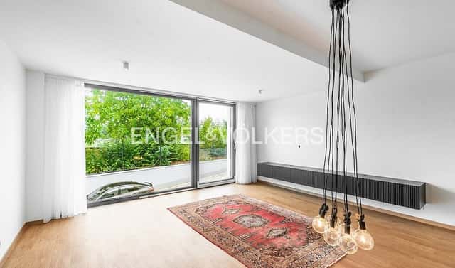 Pronájem domu 165 m² s pozemkem 120 m², Meteorologická, Praha 4 – Libuš