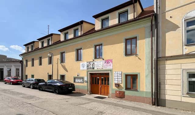 Pronájem kanceláře 22 m², Kmentova, Jindřichův Hradec – Jindřichův Hradec II