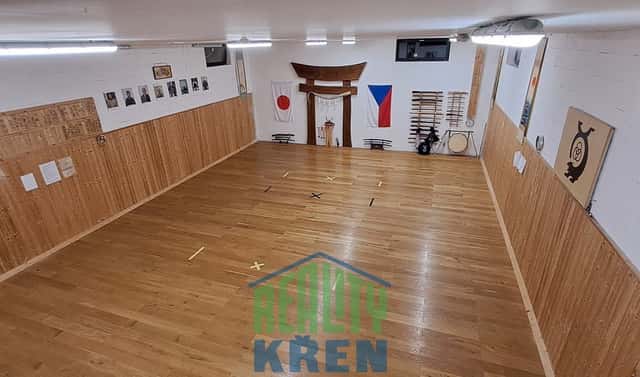 Pronájem komerčního objektu (jiného typu) 120 m², Ke Kozím hřbetům, Praha 6 – Suchdol