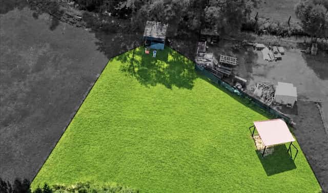 Prodej stavebního pozemku 1 463 m², Lhenice, okres Prachatice