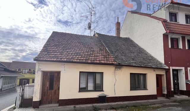 Prodej domu 136 m² s pozemkem 221 m², Školní, Pohořelice, okres Brno-venkov