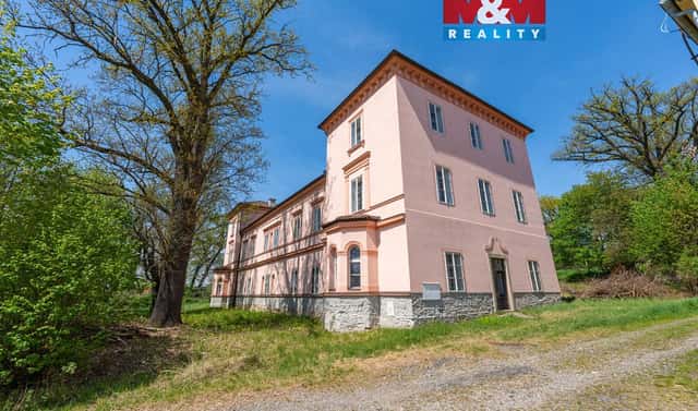 Prodej domu 963 m² s pozemkem 4 672 m², Dírná – Lžín, okres Tábor