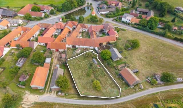 Prodej stavebního pozemku 1 096 m², Nová Cerekev, okres Pelhřimov
