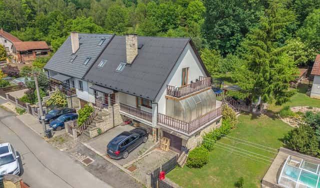 Prodej domu 280 m² s pozemkem 1 222 m², Vysoká nad Labem, okres Hradec Králové