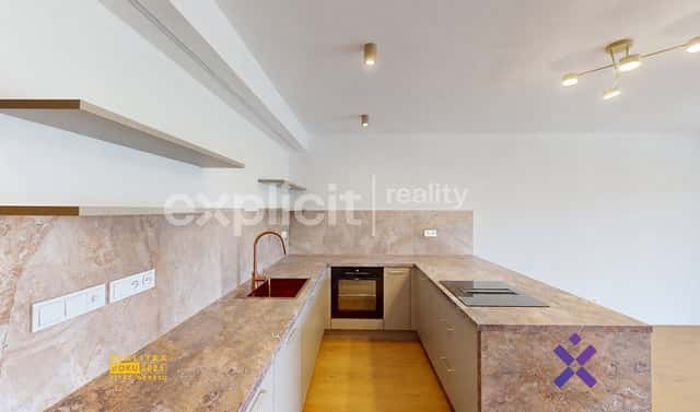 Pronájem bytu 3+kk 81 m², Stojanova, Uherský Brod, okres Uherské Hradiště