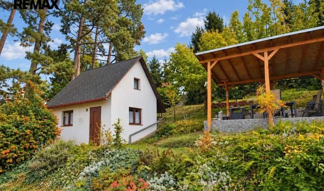 Prodej chaty/chalupy 22 m² s pozemkem 661 m², Praha 5 – Slivenec