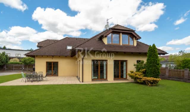 Prodej domu 338 m² s pozemkem 1 259 m², Sadová, Lány, okres Kladno