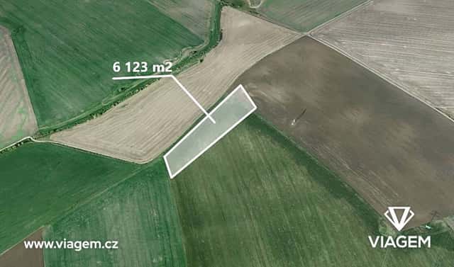 Prodej pole 1 530 m², Veleň, okres Praha-východ