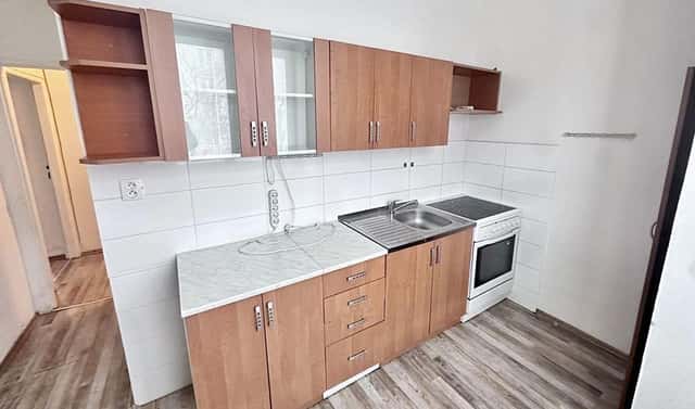 Pronájem bytu 2+1 52 m², Julia Fučíka, Most