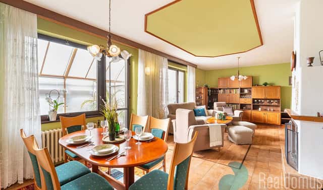 Prodej domu 235 m² s pozemkem 724 m², Litvínovice, okres České Budějovice