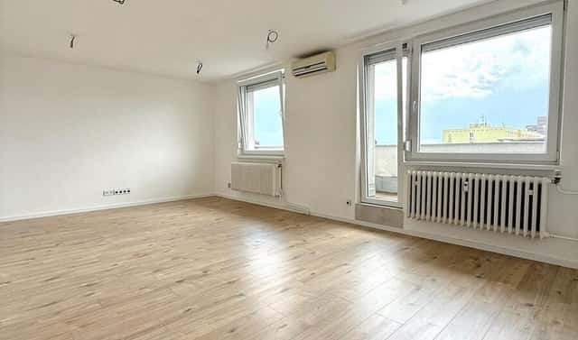 Prodej bytu 3+1 86 m², Šumperská, Praha 9 – Letňany