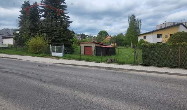 Prodej stavebního pozemku 1 761 m², Bavlnářská, Semily – Podmoklice