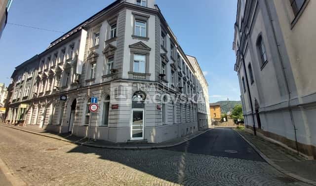 Pronájem kanceláře 51 m², Hradiště, Ústí nad Labem – Ústí nad Labem-centrum