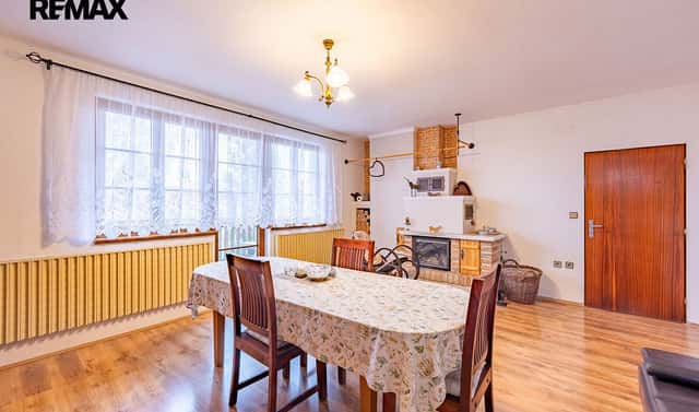 Prodej domu 248 m² s pozemkem 724 m², Jevišovka, okres Břeclav