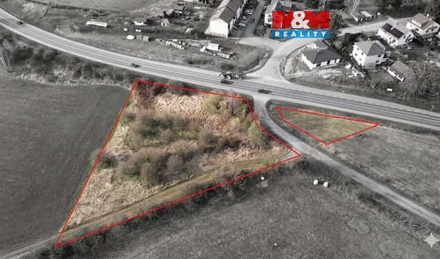 Prodej komerčního pozemku 3 819 m², Pelhřimov – Strměchy